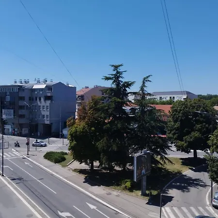 Sedmi Juli Apartment Nis Exterior photo